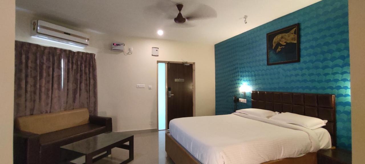 Lamel Cove Beach Resort Pondicherry Bagian luar foto