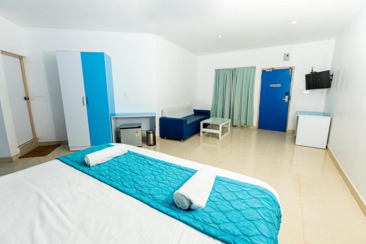 Lamel Cove Beach Resort Pondicherry Bagian luar foto