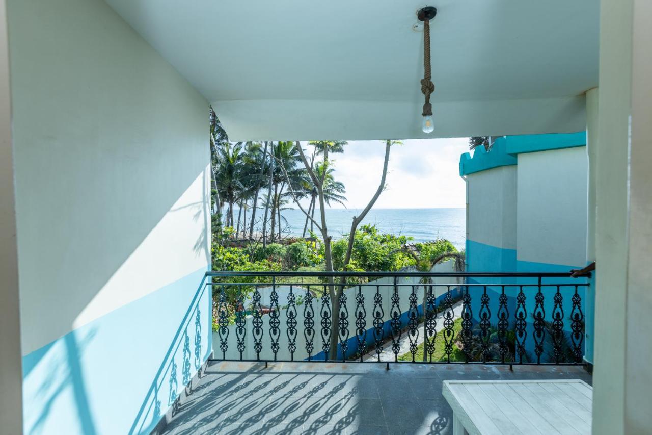 Lamel Cove Beach Resort Pondicherry Bagian luar foto