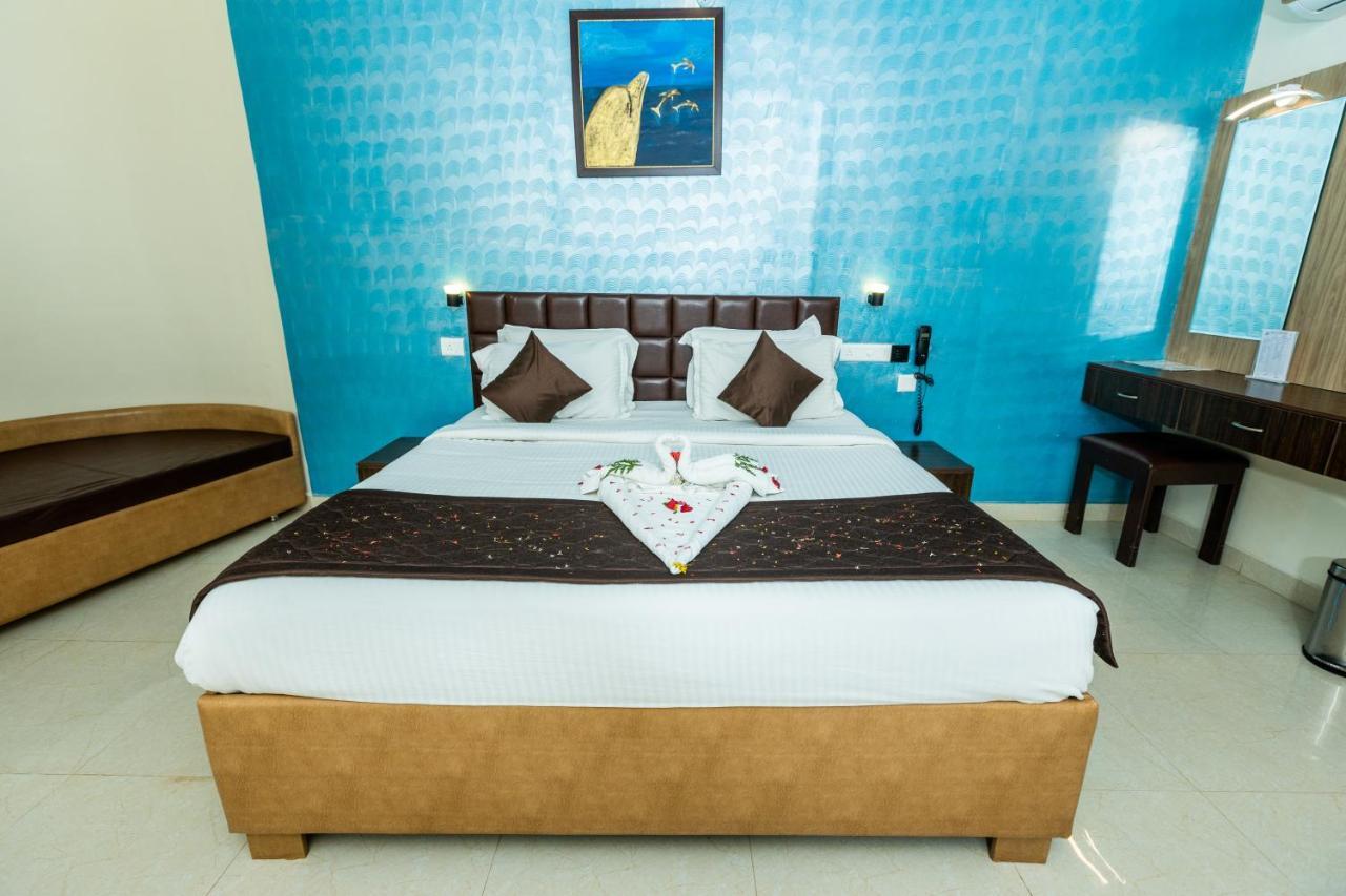 Lamel Cove Beach Resort Pondicherry Bagian luar foto